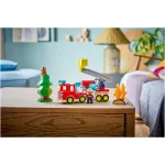 LEGO® DUPLO® Tűzoltóautó tömlővel és tűzoltóval