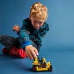 LEGO® Technic™ Nagy teljesítményű buldózer