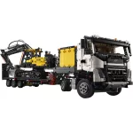 LEGO® Technic™ Volvo FMX teherautó és EC230 elektromos markoló