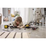 LEGO® Technic™ Volvo FMX teherautó és EC230 elektromos markoló