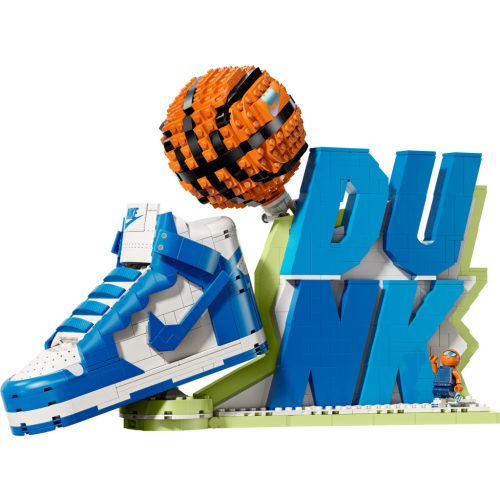 LEGO® Nike Nike Dunk x LEGO® Set