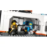 LEGO® City Űrállomás és rakétakilövő