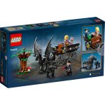 LEGO® Harry Potter™ Roxfort™ hintó és thesztrálok